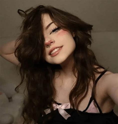 is hannahowo trans|TikTok Star Hannah Owo Facts